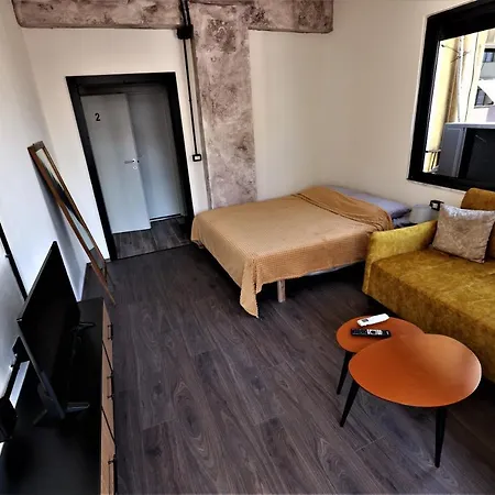 Stylish 1-bedroom In #2 * Tirana